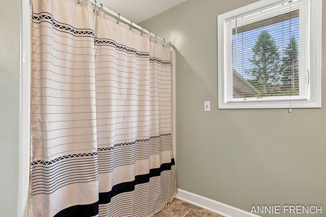 6390 147th Avenue, Laketown Twp, MI 49423
