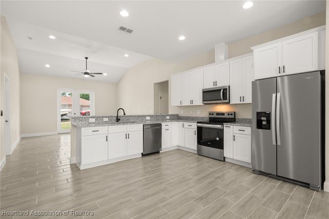 4825 Whiting Drive, Sebring, FL 33870