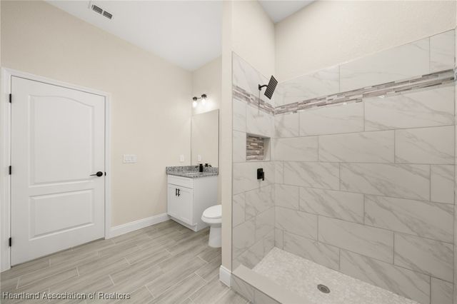 4825 Whiting Drive, Sebring, FL 33870