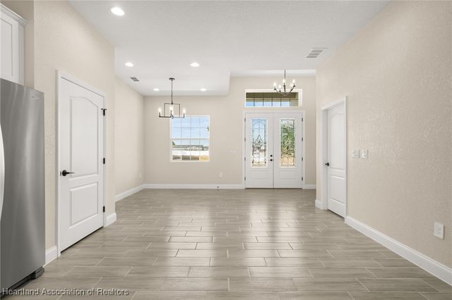 4825 Whiting Drive, Sebring, FL 33870