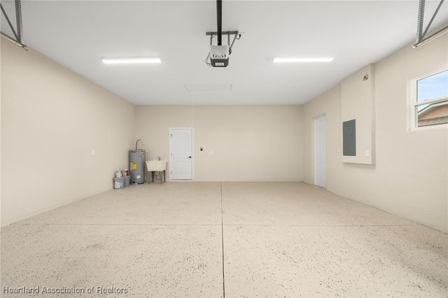 4825 Whiting Drive, Sebring, FL 33870