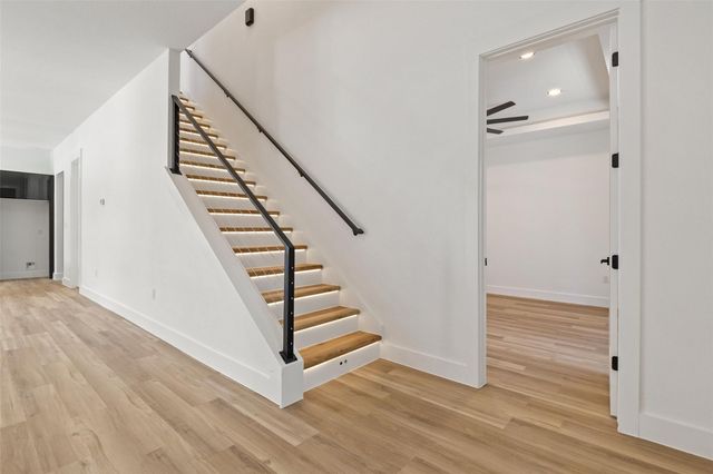 189 Nuuanu LN, Bastrop, TX 78602