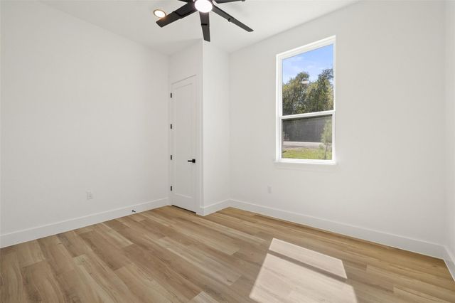 189 Nuuanu LN, Bastrop, TX 78602