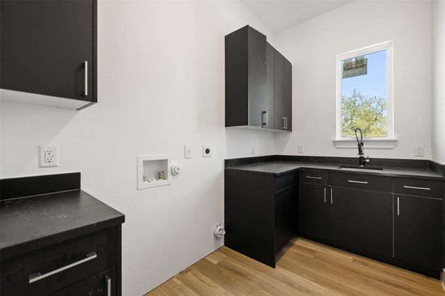 189 Nuuanu LN, Bastrop, TX 78602