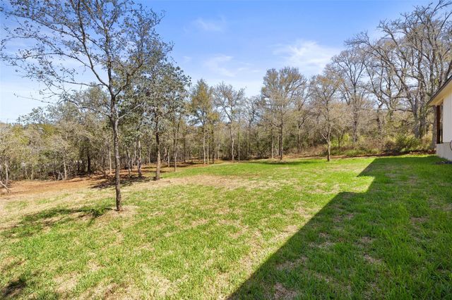 189 Nuuanu LN, Bastrop, TX 78602