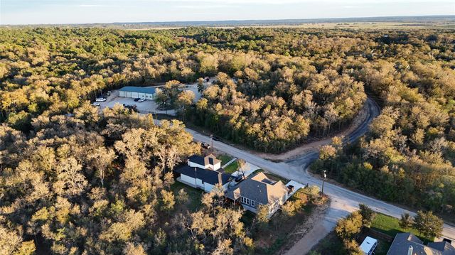 189 Nuuanu LN, Bastrop, TX 78602
