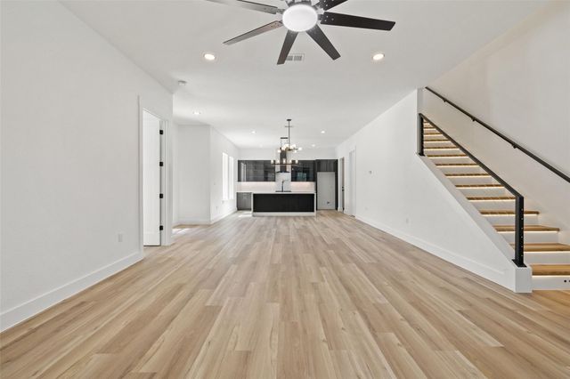 189 Nuuanu LN, Bastrop, TX 78602
