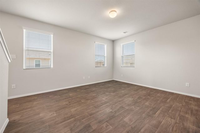 158 Linnet LN, Kyle, TX 78656