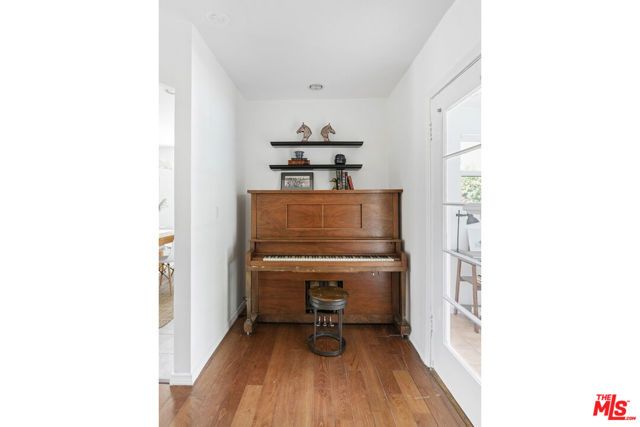 11465 Cumpston Street, North Hollywood (los Angeles), CA 91601