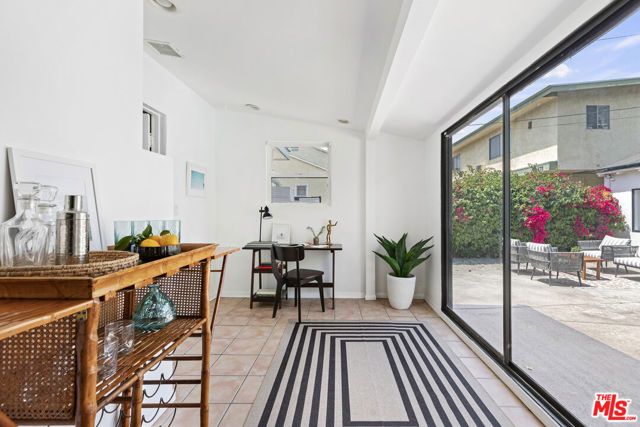 11465 Cumpston Street, North Hollywood (los Angeles), CA 91601