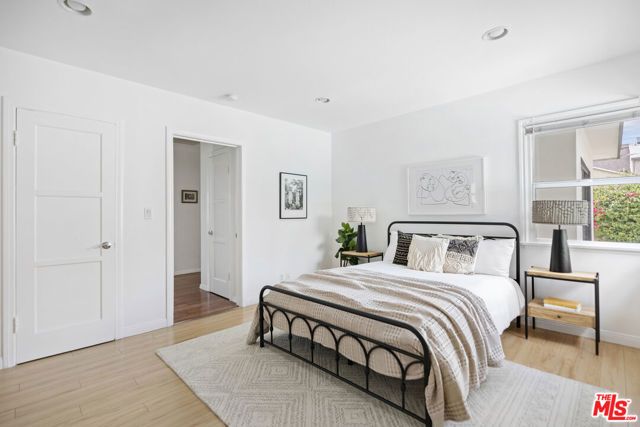 11465 Cumpston Street, North Hollywood (los Angeles), CA 91601