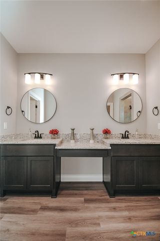 508 Town Hall Lane, Victoria, TX 77904