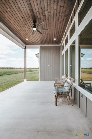 508 Town Hall Lane, Victoria, TX 77904