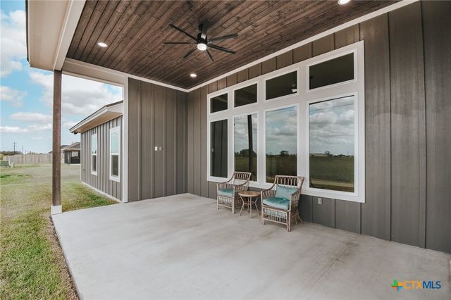 508 Town Hall Lane, Victoria, TX 77904