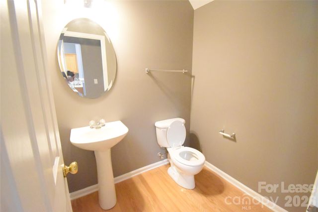 2849 Summergrove Court, Matthews, NC 28105