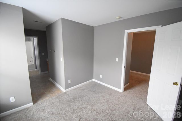 2849 Summergrove Court, Matthews, NC 28105