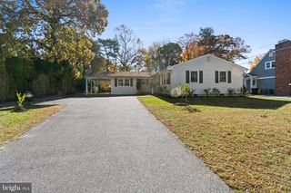 9 ROBINSON RD, Severna Park, MD 21146