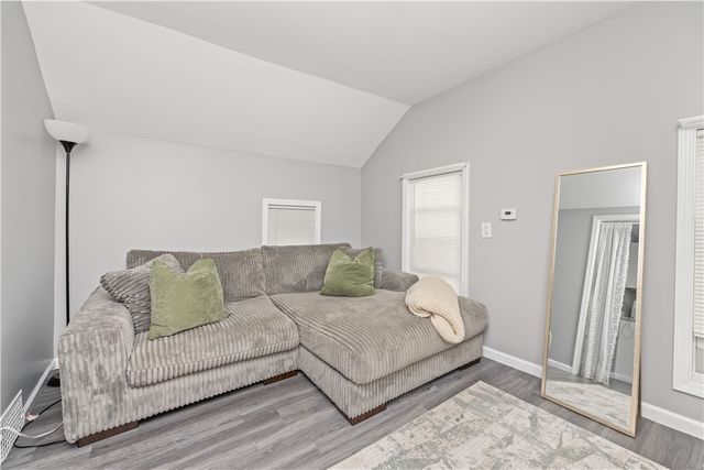 1084 Plymouth Avenue South, Rochester, NY 14608
