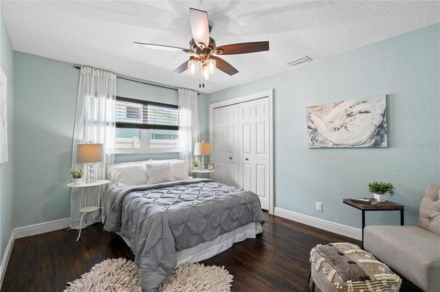 4425 13TH WAY NE, St Petersburg, FL 33703