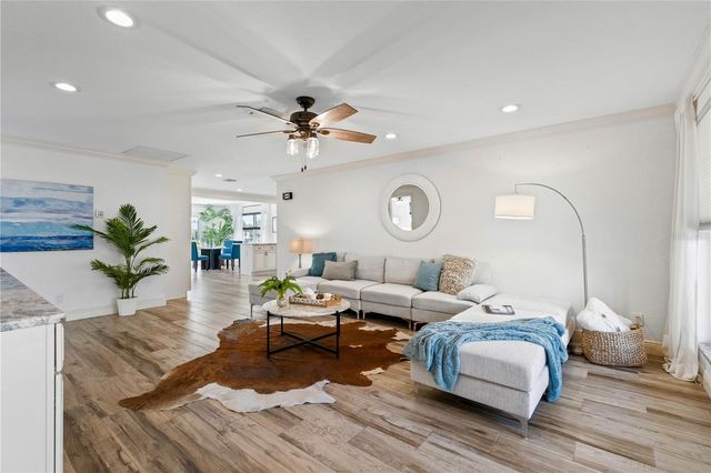 4425 13TH WAY NE, St Petersburg, FL 33703
