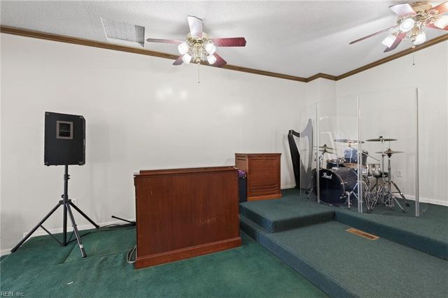 132 Bank ST, Suffolk, VA 23434