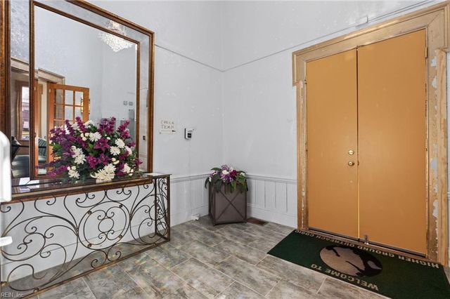 132 Bank ST, Suffolk, VA 23434