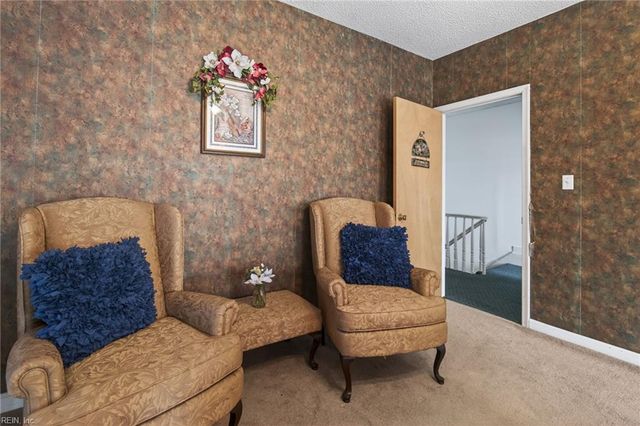 132 Bank ST, Suffolk, VA 23434