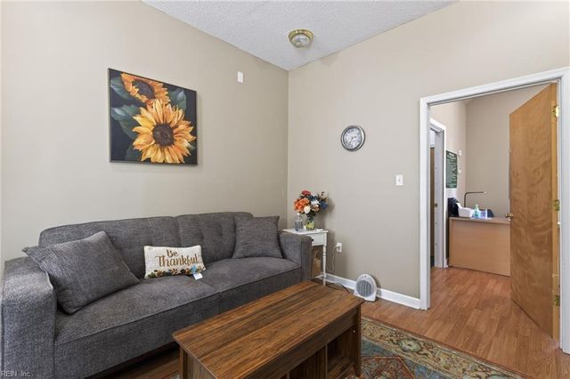 132 Bank ST, Suffolk, VA 23434