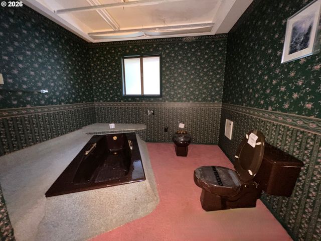 321 JD Ln, Reedsport, OR 97467