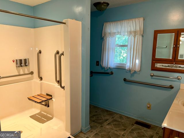 1723 Thirteen Forks Road NW, Dewy Rose, GA 30634
