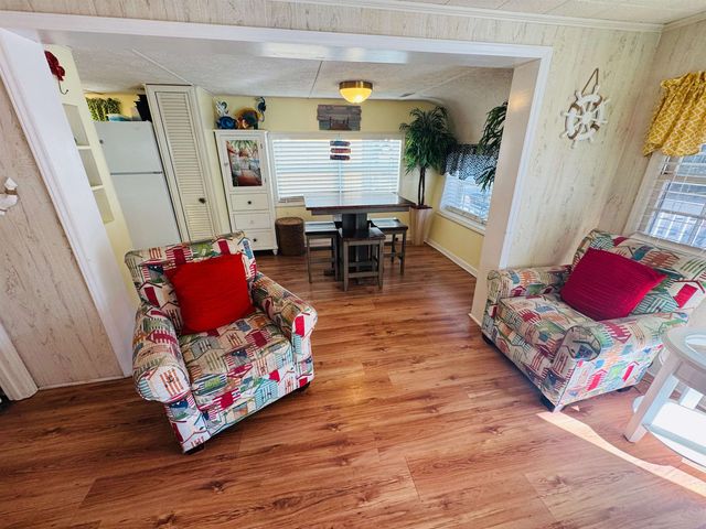 6001 - 5718 S Kings Hwy., Myrtle Beach, SC 29575