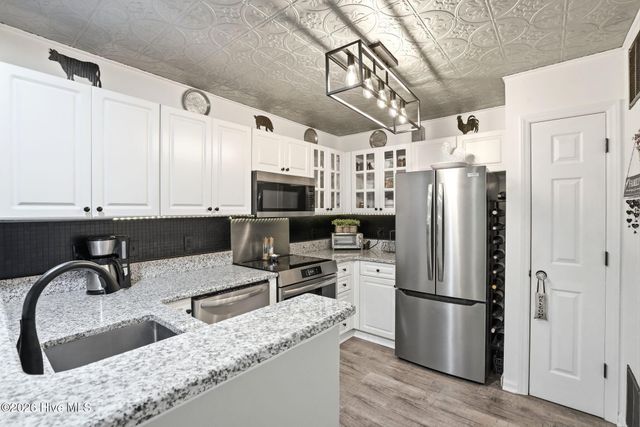 4108 Breezewood Drive Apt 101, Wilmington, NC 28412