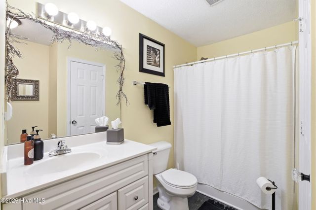 4108 Breezewood Drive Apt 101, Wilmington, NC 28412