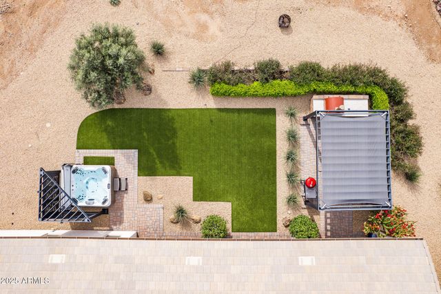 2049 E GAFFNEY Road, New River, AZ 85087