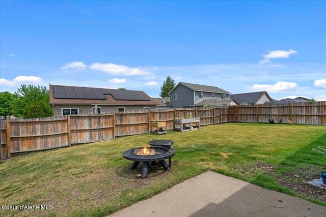 6157 W LOFTY RIDGE ST, Rathdrum, ID 83858
