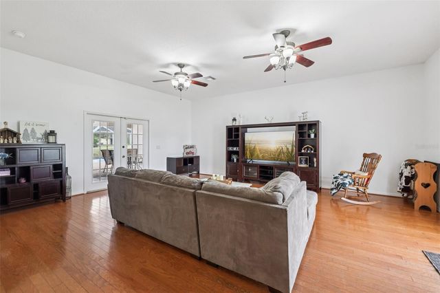 12315 FORT KING ROAD, Dade City, FL 33525