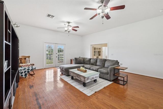 12315 FORT KING ROAD, Dade City, FL 33525