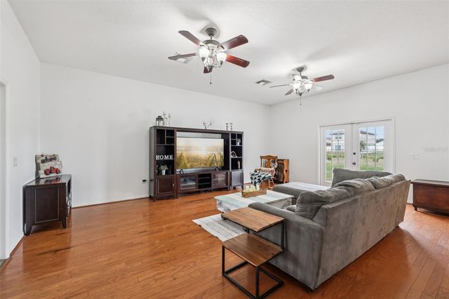 12315 FORT KING ROAD, Dade City, FL 33525