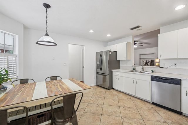 12315 FORT KING ROAD, Dade City, FL 33525