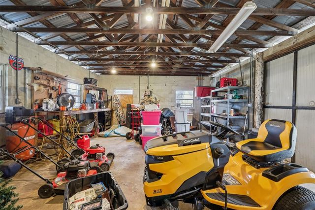 12315 FORT KING ROAD, Dade City, FL 33525