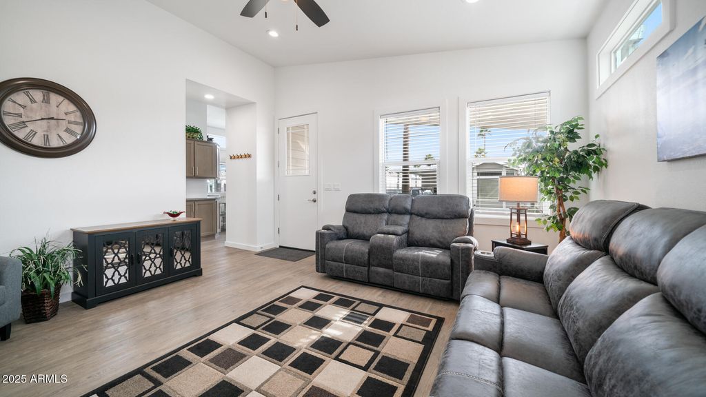 724 EMERALD Drive, Apache Junction, AZ 85119 — photo 5