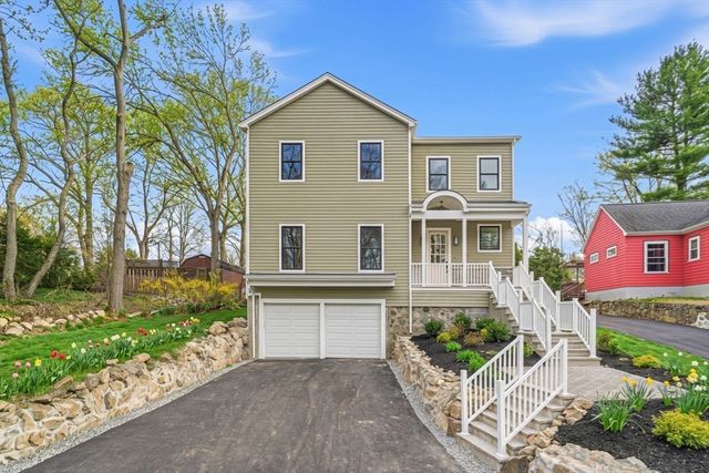 16 Hillside Park, Melrose, MA 02176