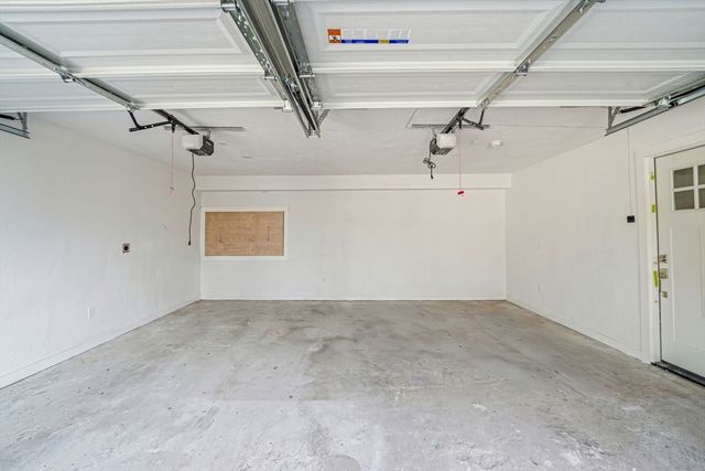 16 Hillside Park, Melrose, MA 02176