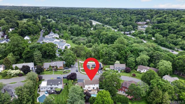 15 Devonshire Drive, White Plains, NY 10605