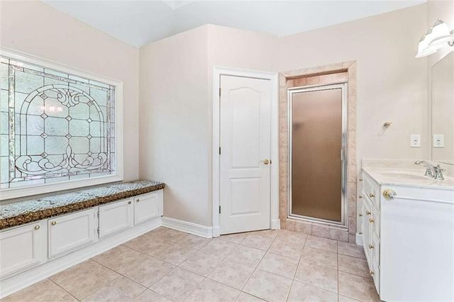 220 Allie Drive, Mcdonough, GA 30252