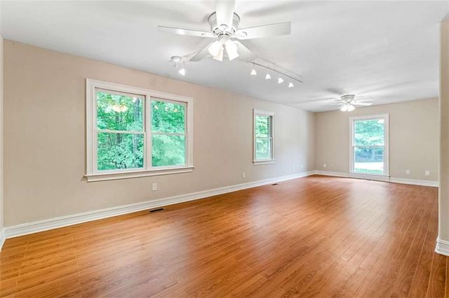 220 Allie Drive, Mcdonough, GA 30252
