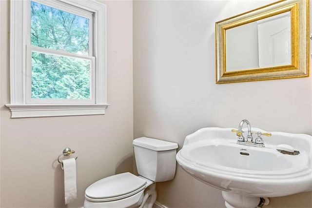 220 Allie Drive, Mcdonough, GA 30252