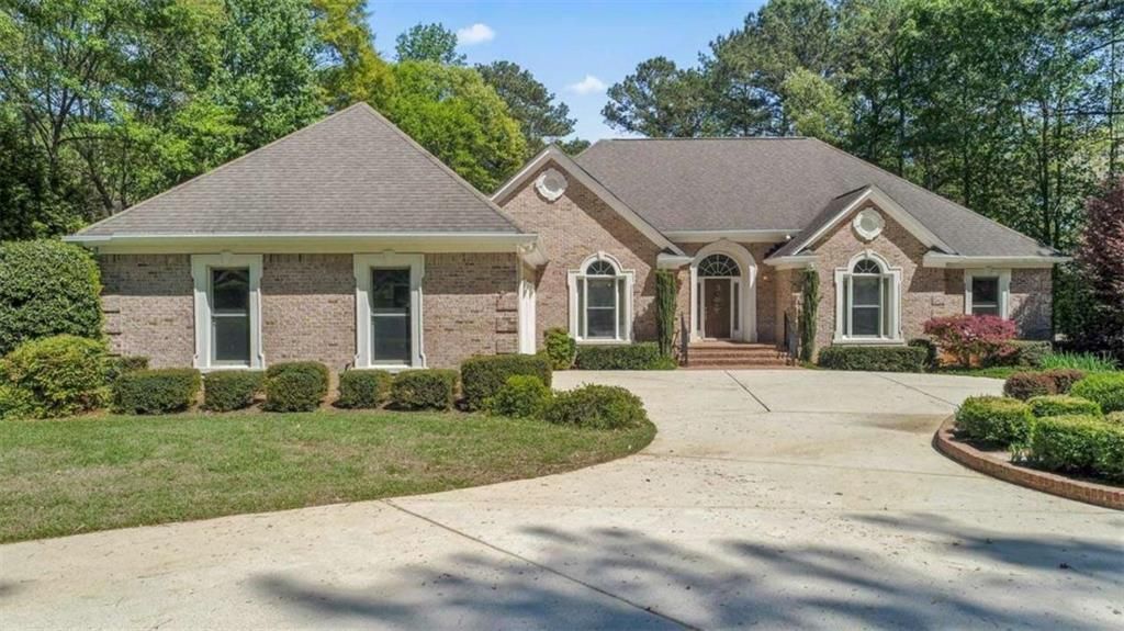 220 Allie Drive, Mcdonough, GA 30252