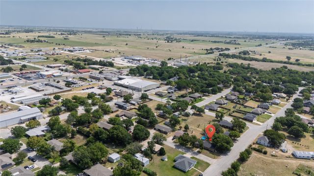 239 S Pine Street, Muenster, TX 76252