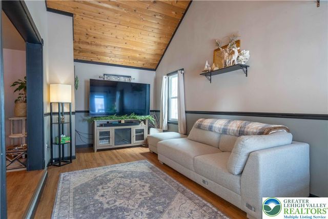 928 Nursery Street, Upper Macungie Twp, PA 18051